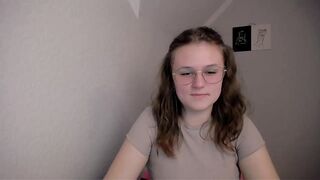 Keysi_mil - Private  [Myfreecams] LELO Alia flashing nurumassage lovely broadcaster