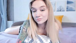 Kota_sky - Private  [Myfreecams] bigboob boots teenager boobs