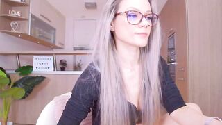 RainFairy - Private  [Myfreecams] brunette dominant Beautiful bosom CamGirl