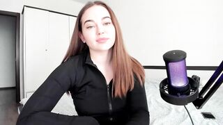 BeeTheQueen - Private  [Myfreecams] Tantus Silk Shows Ass inviting buttocks Video chat