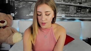 LaAngel - Private  [Myfreecams] Mission Young Slut Beautiful build girl-sucking-dick