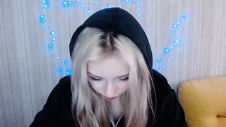 Ririma_xo - Private  [Myfreecams] Cumming Stunning gaze Glossy locks Stunning