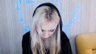 Ririma_xo - Private  [Myfreecams] Cumming Stunning gaze Glossy locks Stunning