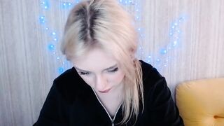 Ririma_xo - Private  [Myfreecams] pump Tantus Ryder leggings kissing
