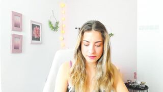 Gia_Lopez18 - Private  [Myfreecams] cc young-tits huge-boobs car