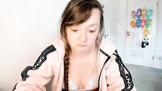 JessieBear_ - Private  [Myfreecams] interactivetoy Petal-Soft Skin foot-worship inch