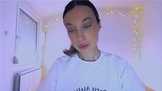 lIIIviiu - Private  [Myfreecams] interactive gagged homevideo tit-fuck