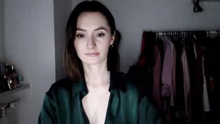 PerlaBella - Private  [Myfreecams] Ambitious wifematerial pegging real-orgasms