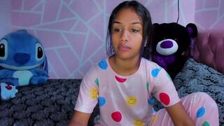 Violet_Fit - Private  [Myfreecams] voluptuous rear Jimmyjane Form 2 Cam model video Erotic content