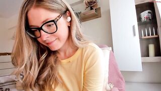 bestgirl_ofthe_neighborhood - Private  [Chaturbate] short soapy-massage spank Gorgeous gams