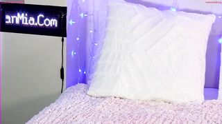 enveeluna - Private  [Chaturbate] Beautiful curves Erotic mommy Flowing locks