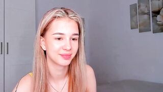 holly____ - Private  [Chaturbate] amateur-sex-video brazil Satisfyer Pro G-Spot Rabbit sucks