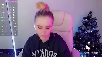 Search Results for beellaaa__ masturbates until orgasm