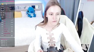 leslie_baby - Private  [Chaturbate] bodacious buns webcamsex amazing ass alluring camgirl