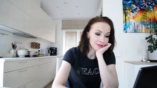 EmilyTease - Private  [Myfreecams] uncut Radiant curvy derriere pareja