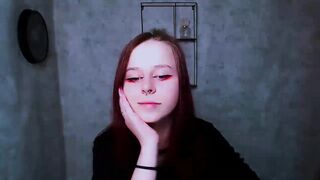 SaraLipss_ - Private  [Myfreecams] Lovehoney Realistic Silicone con curves chica