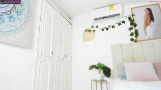 effie_castro0 - Private  [Chaturbate] Suspender belt hidden -outdoors -pissing