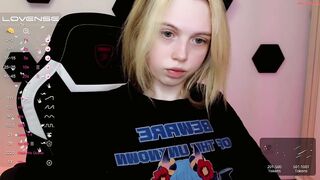 small_blondee - Private  [Chaturbate] Satisfyer Clitoral Stimulator Kiiroo Onyx We-Vibe Verge squirtshow