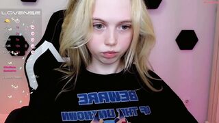 small_blondee - Private  [Chaturbate] Satisfyer Clitoral Stimulator Kiiroo Onyx We-Vibe Verge squirtshow