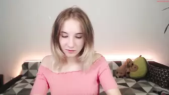 Videos Tagged with kara_moor