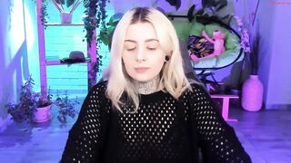 melinaoliver - Private  [Chaturbate] maid dancer people-having-sex -bus
