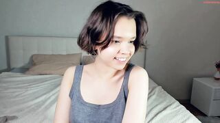 gummybubble - Private  [Chaturbate] 18yearsold petite Lovehoney Slimline Realistic Glass deepthroating