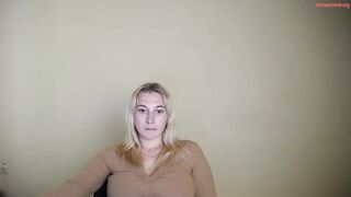 blue_eyed_angel_8 - Private  [Chaturbate] homemade top Voluminous curls