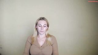 blue_eyed_angel_8 - Private  [Chaturbate] homemade top Voluminous curls