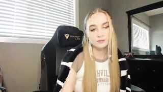 CaliFleur - Private  [Myfreecams] german Expressive eyes deep