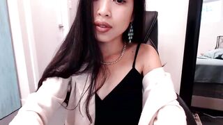 Lil__bit - Private  [Myfreecams] Captivating silhouette chica pussyplay