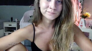 Qi_ra - Private  [Myfreecams] Sweet tattoos Sexy thighs