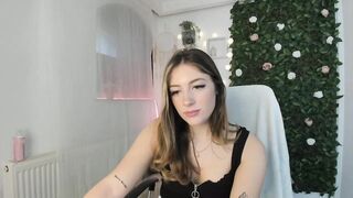 Tina_Nappi18 - Private  [Myfreecams] squirty Winsome closeup