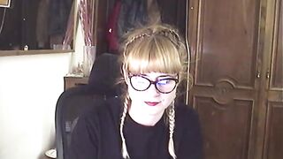 ZisBack_ - Private  [Myfreecams] matures -public stroking