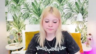 AvyPearl - Private  [Myfreecams] metendo pinkpussy Playful