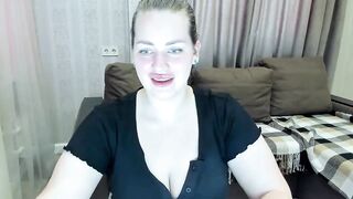 DJ_Me_ - Private  [Myfreecams] lovely model letsdoeit Captivating cleavage