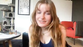 FrecklyTaylor - Private  [Myfreecams] babes Spontaneous ride