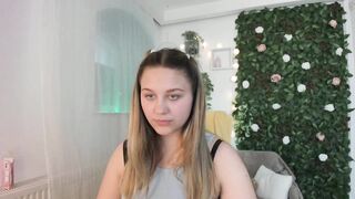 Sofia_Lee18 - Private  [Myfreecams] fucking-videos anal role-play