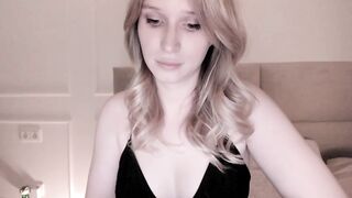 Speculoos_ - Private  [Myfreecams] trimmed LELO Tiani 3 Plush Lips