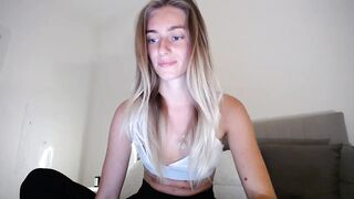 Vodka_Queen - Private  [Myfreecams] Online session video feed seductive queen