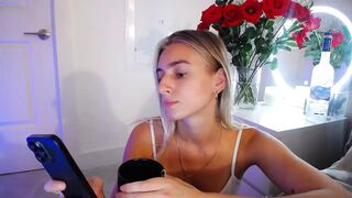 Vodka_Queen - Private  [Myfreecams] 18yo korean delicious buns