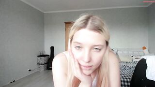 belle_ellie - Private  [Chaturbate] Sculpted gams footfetish muscle-boy