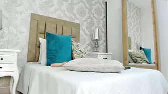 Videos Tagged with mia_collins_4