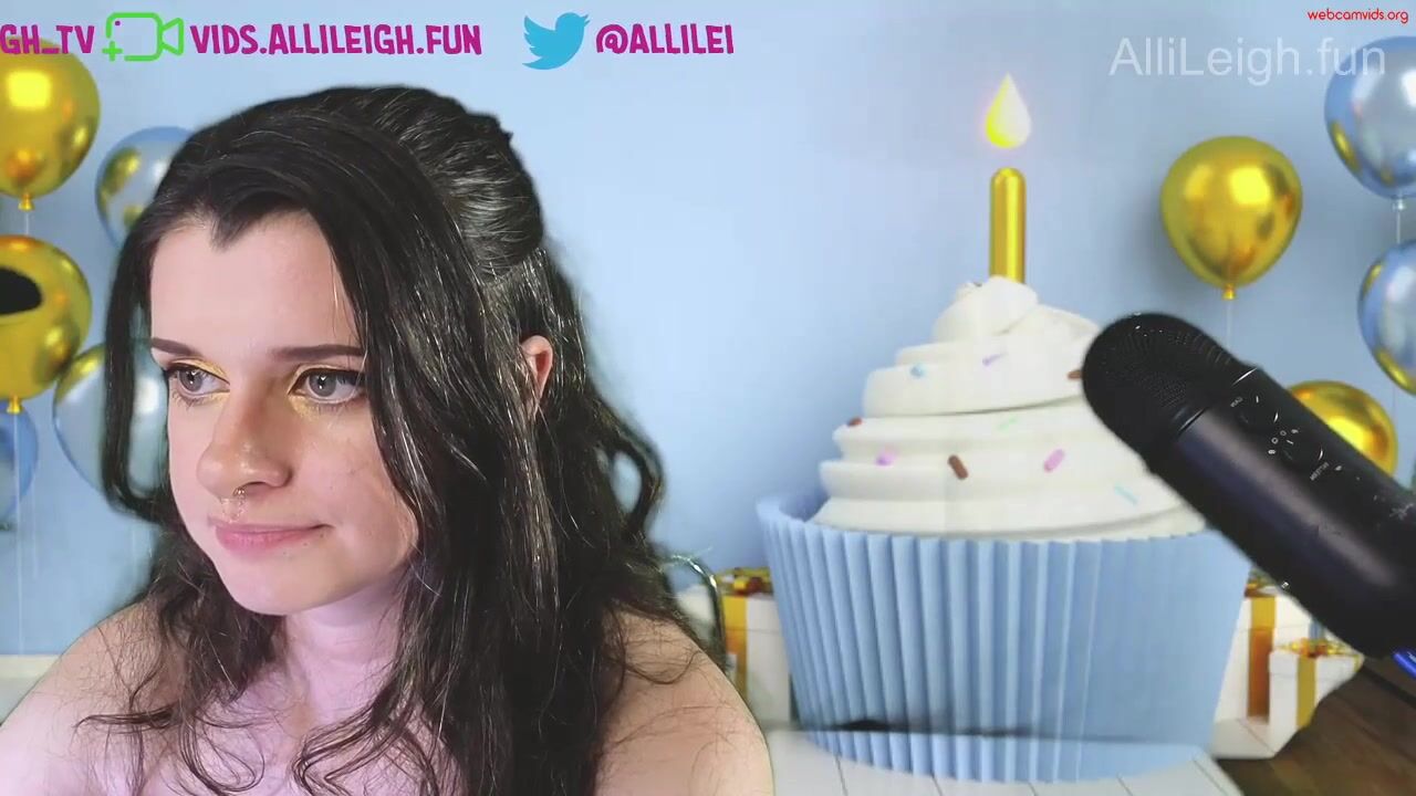 Allileigh Private Chaturbate Amazing Shiny Mane Tantus Neo Plug 5344