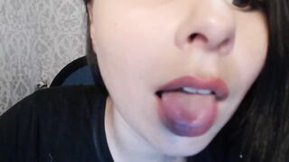 Marissiya - Private  [Myfreecams] chupando LELO Siri 2 -outdoor