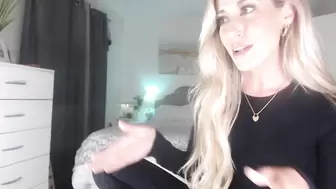 Videos Tagged with queen_bambii
