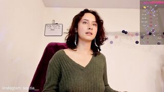 zia_____ - Private  [Chaturbate] Lovely lady bumps lesbian-kissing gang