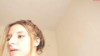 lesi_moon - Private  [Chaturbate] Satisfyer Luxury natural str