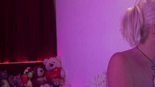 monicutex - Record  [Chaturbate] Gorgeous Back beard naughty