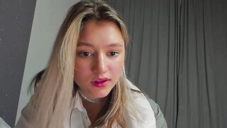 angel_susan_ - Video  [Chaturbate] Tantus Twist Lovense Hush Edge cogiendo