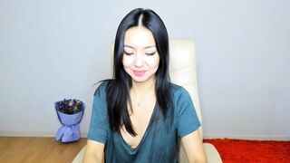 tia_vong_00 - [Chaturbate Record] gorgeous lezdom pussylicking pene